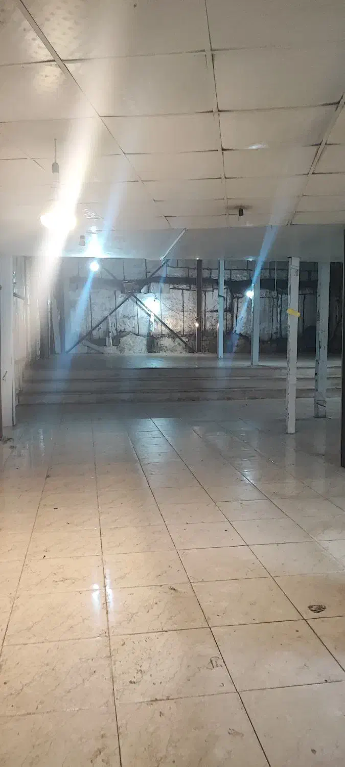 ۶۰۰ متر مغازه تجاری سبزه میدان|اجارهٔ مغازه و غرفه|رشت, پیرسرا|دیوار