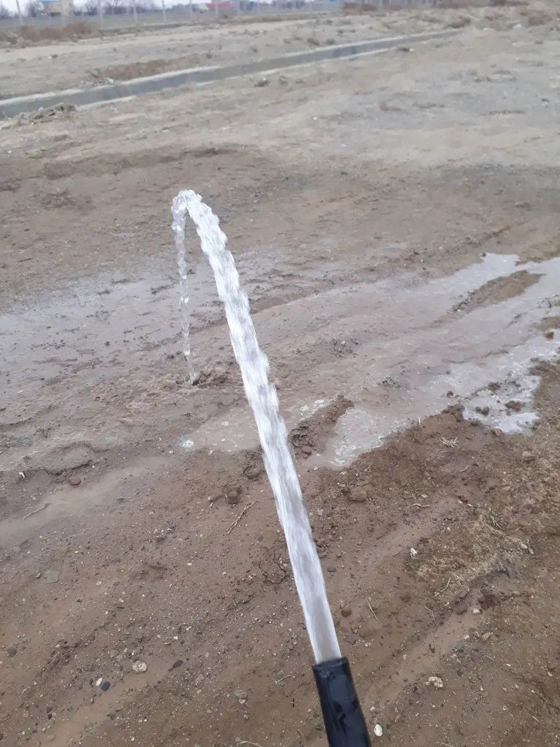 چاه آب دستی و تندیر|خدمات پیشه و مهارت|میاندوآب, |دیوار