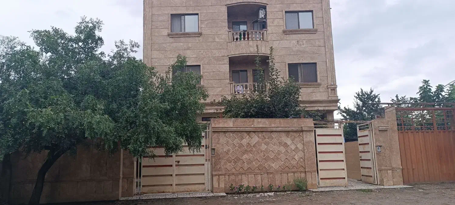 ویلا نوساز نزدیک به کلینیک اسدالله پور املاک|اجارهٔ کوتاه‌مدت آپارتمان و سوئیت|قائم‌شهر, |دیوار