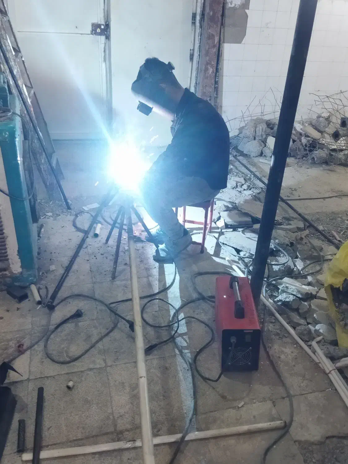 جوشکاری لوله کشی گاز|خدمات پیشه و مهارت|فولادشهر, مسکن مهر فولادشهر|دیوار