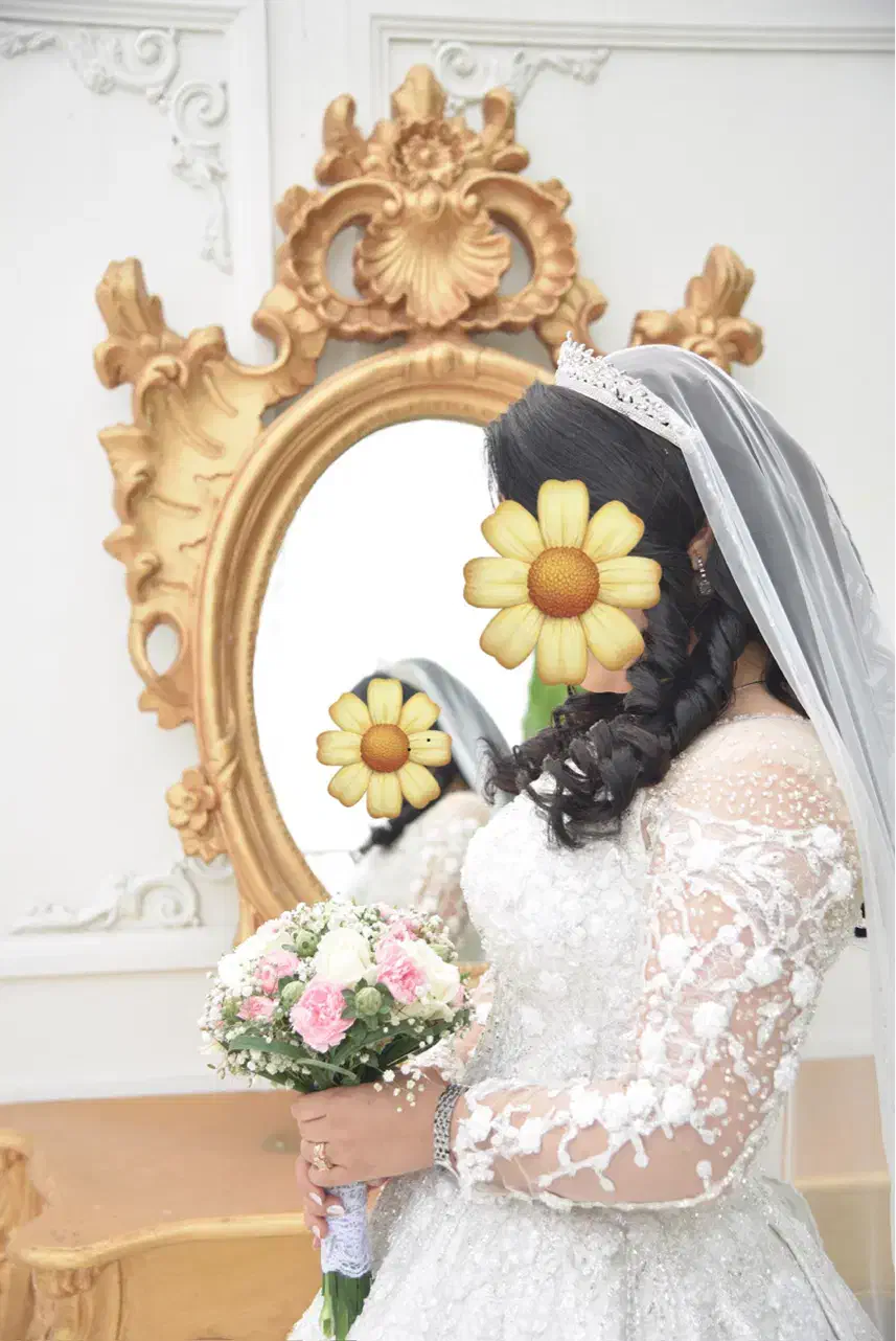 لباس عروس|لباس|رشت, شهریاران|دیوار