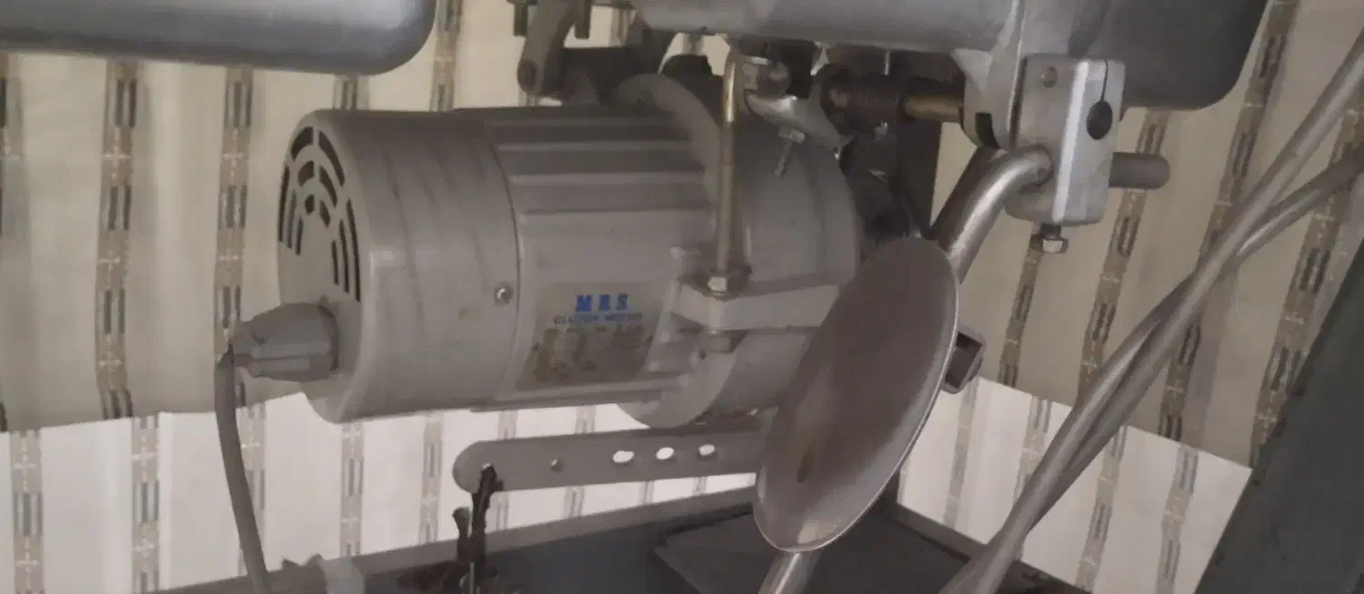 چرخ صنعتی|چرخ خیاطی و ریسندگی|کامیاران, |دیوار