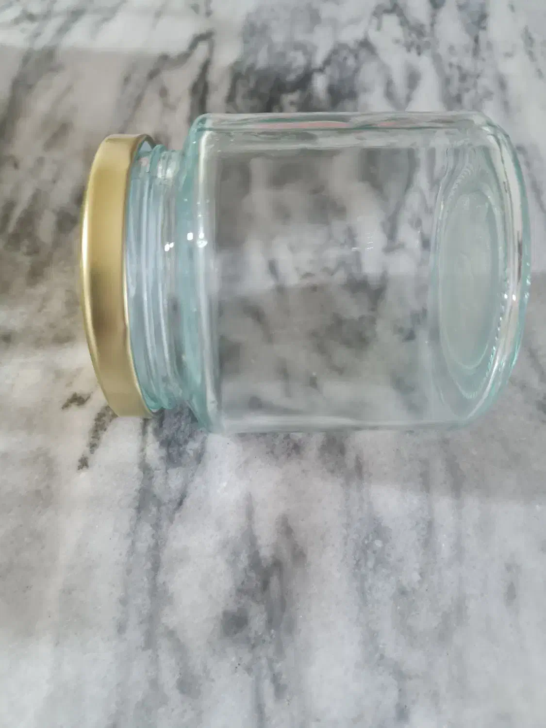 شیشه نیم کیلویی|ظروف نگهدارنده، پلاستیکی، یکبارمصرف|خلخال, |دیوار