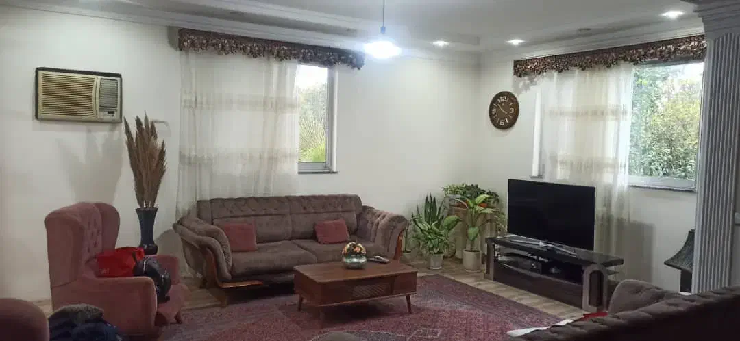 ویلایی حیاط دار|اجارهٔ کوتاه‌مدت ویلا و باغ|چابکسر, |دیوار