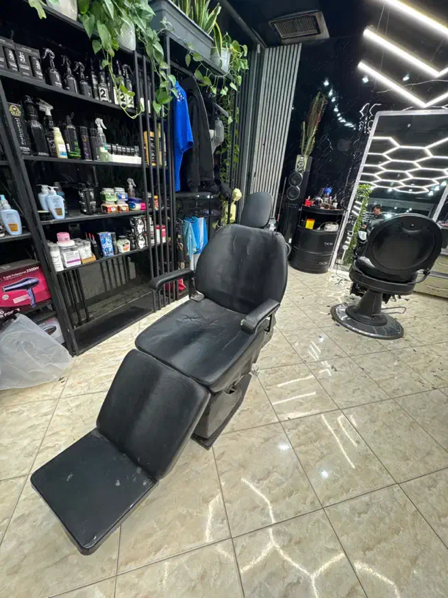 صندلی برقی ارایشگاهی|آرایشگاه و سالن‌های زیبایی|یزد, |دیوار