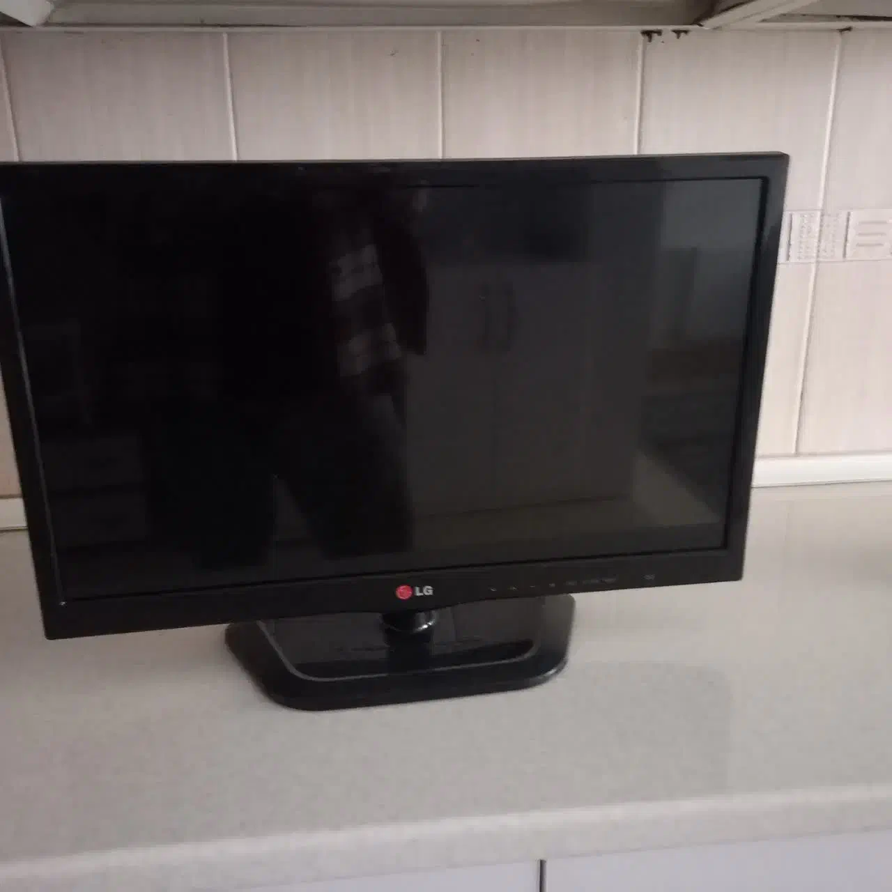 ماینیتور ۲۲ الجیlg|قطعات و لوازم جانبی رایانه|بیرجند, |دیوار