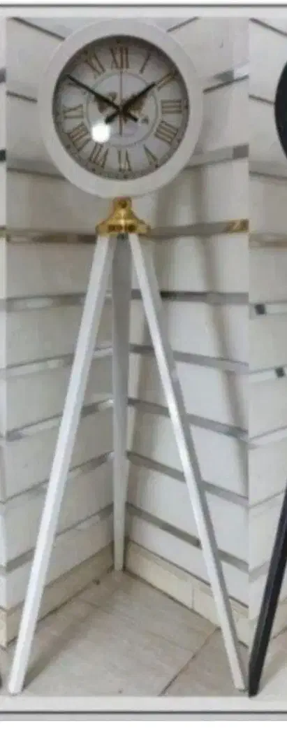 جلو مبلی ساعت ایستاده|مبلمان خانگی و میز عسلی|محمدشهر, محمدشهر|دیوار