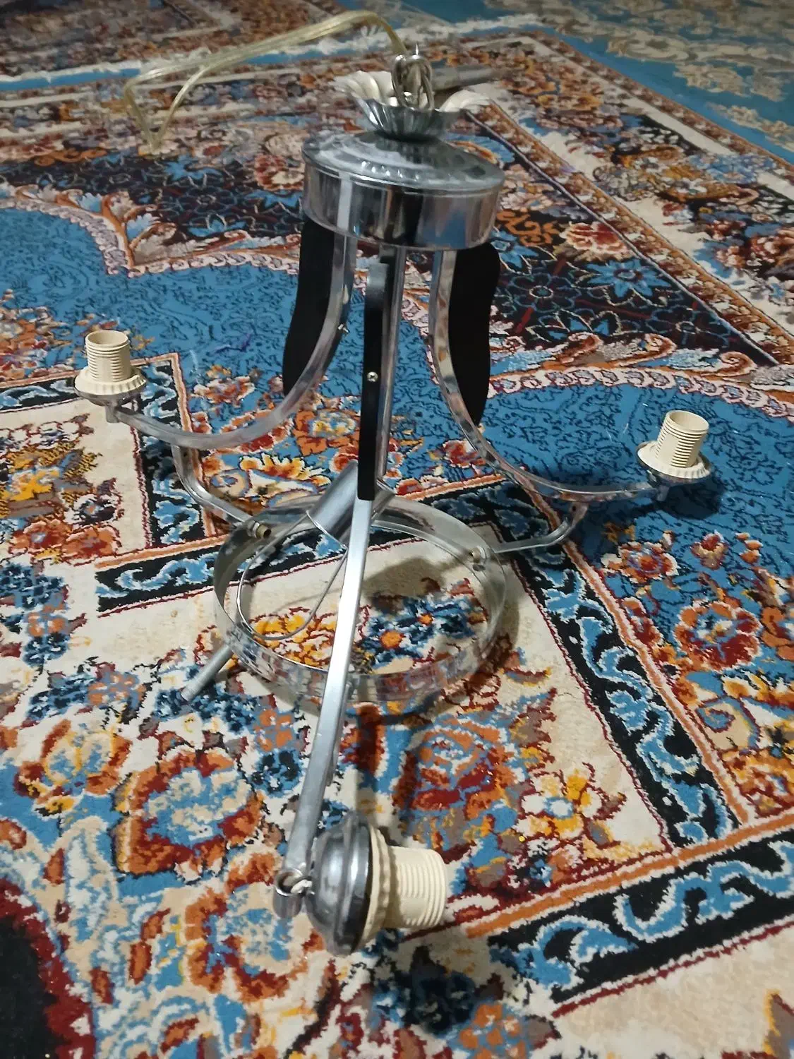 سلام دوعدد لوستر|لوستر و چراغ آویز|مشهد, کوه سنگی|دیوار