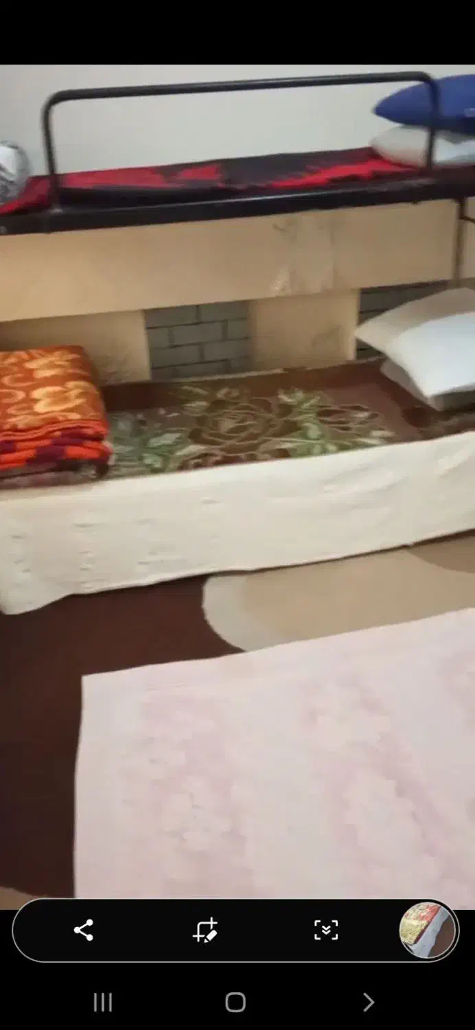 اجاره خابگاه مردانه شبی 100|اجارهٔ کوتاه‌مدت آپارتمان و سوئیت|تهران, گلچین|دیوار