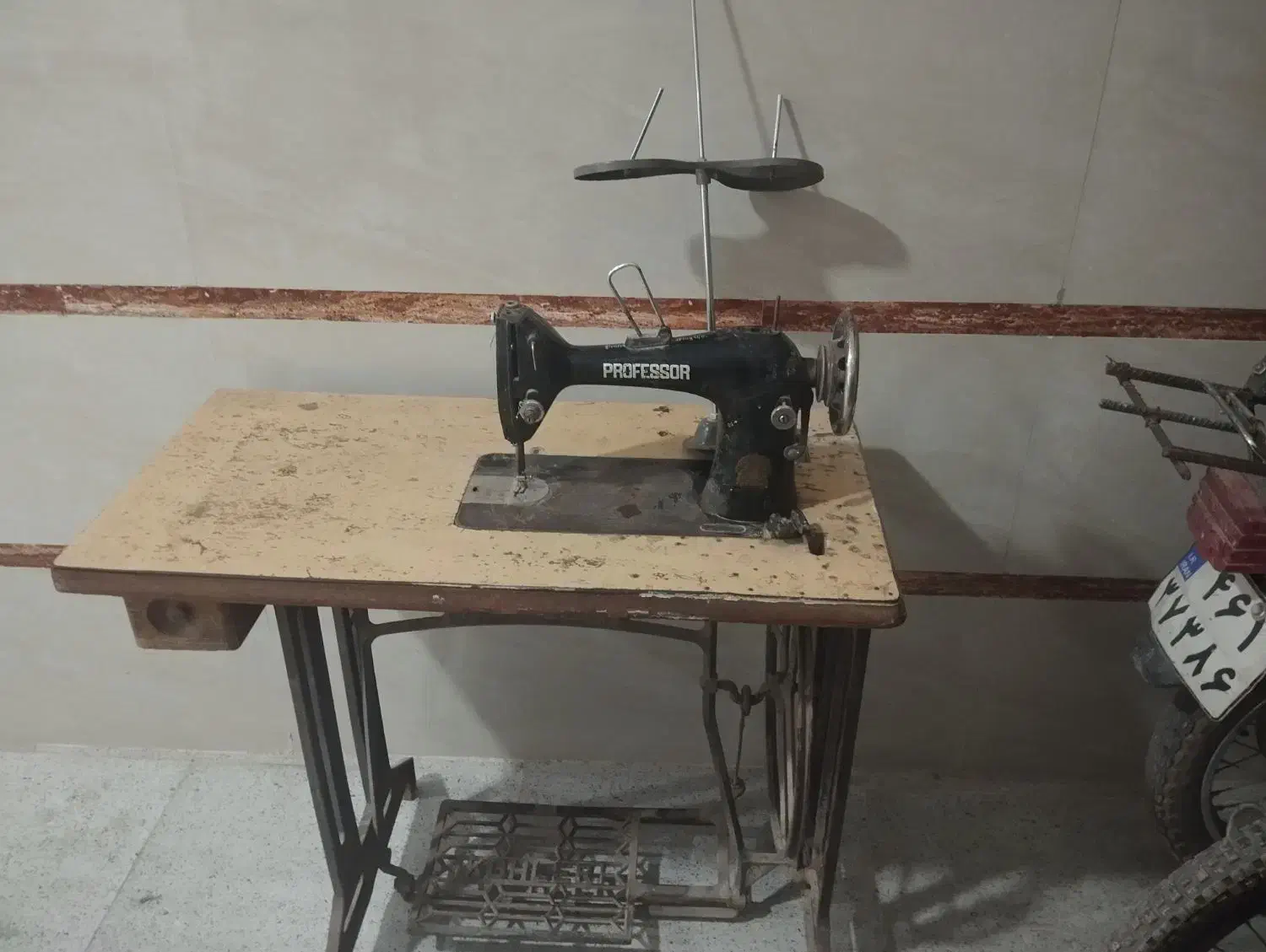 چرخ خیاطی|چرخ خیاطی و ریسندگی|دیواندره, |دیوار