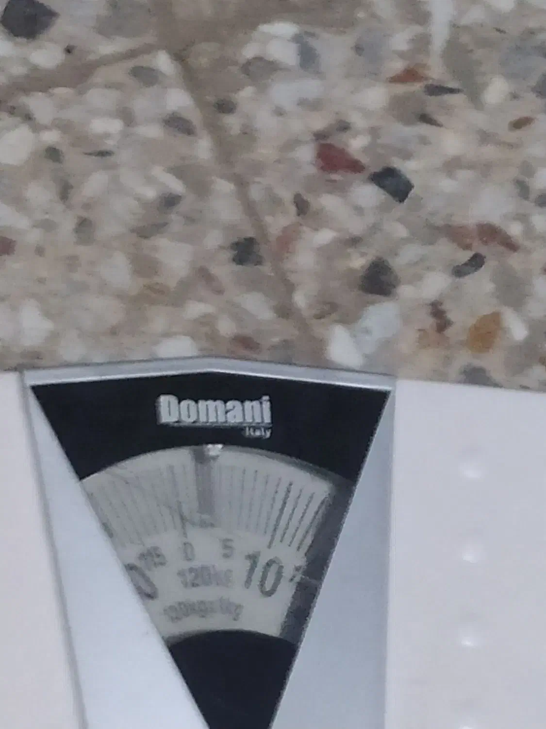 ترازو عقربه ای|کلکسیون اشیاء عتیقه|برازجان, |دیوار