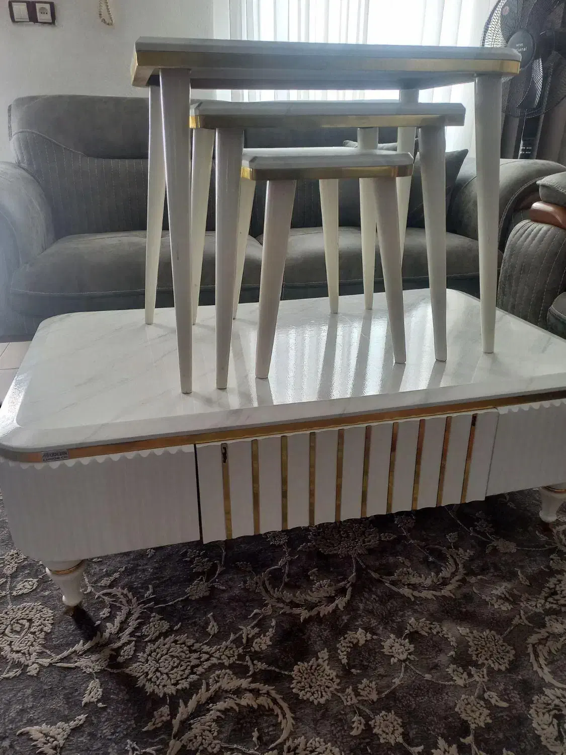 جلو مبلی و میز عسلی|مبلمان خانگی و میز عسلی|فریدون‌کنار, |دیوار