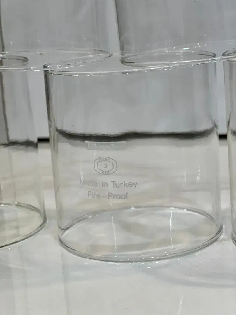 شیشیه چراغ زنبوری آیدا قدیمی|کلکسیون اشیاء عتیقه|تهران, شهرک ولیعصر شمالی|دیوار