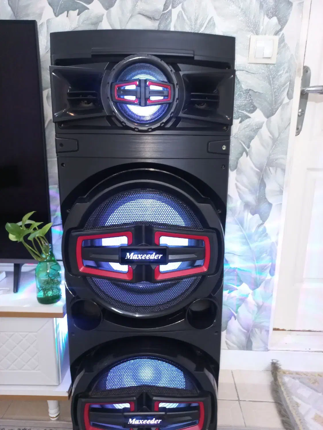 فروش اسپیکر مکسیدر کم کارکرد به علت جا به جایی|سیستم صوتی خانگی|تهران, هفت چنار|دیوار