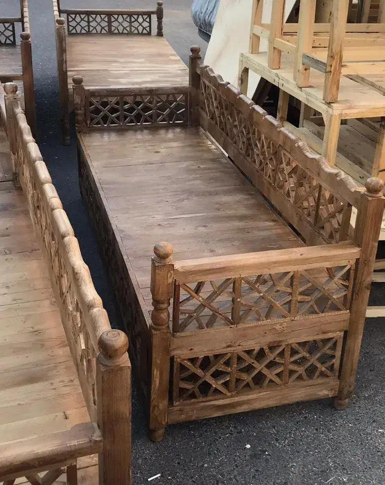 تخت سنتی/باغی/چوبی/نجاری/کافه|مبلمان خانگی و میز عسلی|دزفول, |دیوار