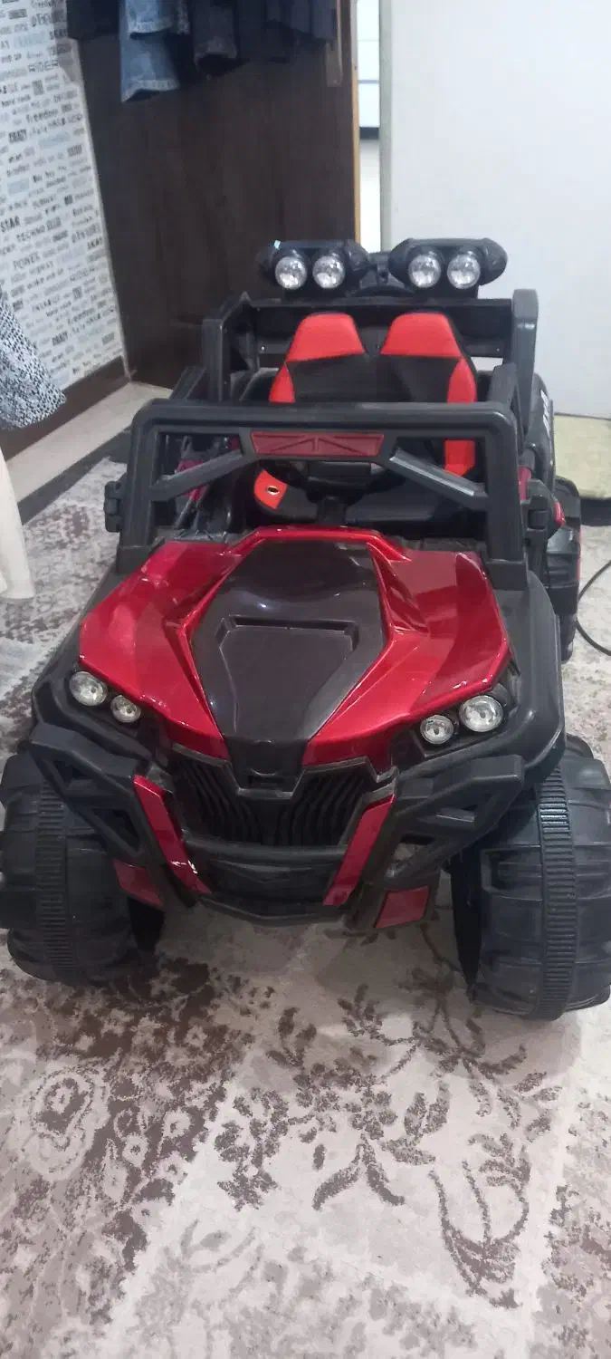 ماشین شارژی 4 موتور|اسباب‌بازی بچه|نجف‌آباد, ویلاشهر|دیوار