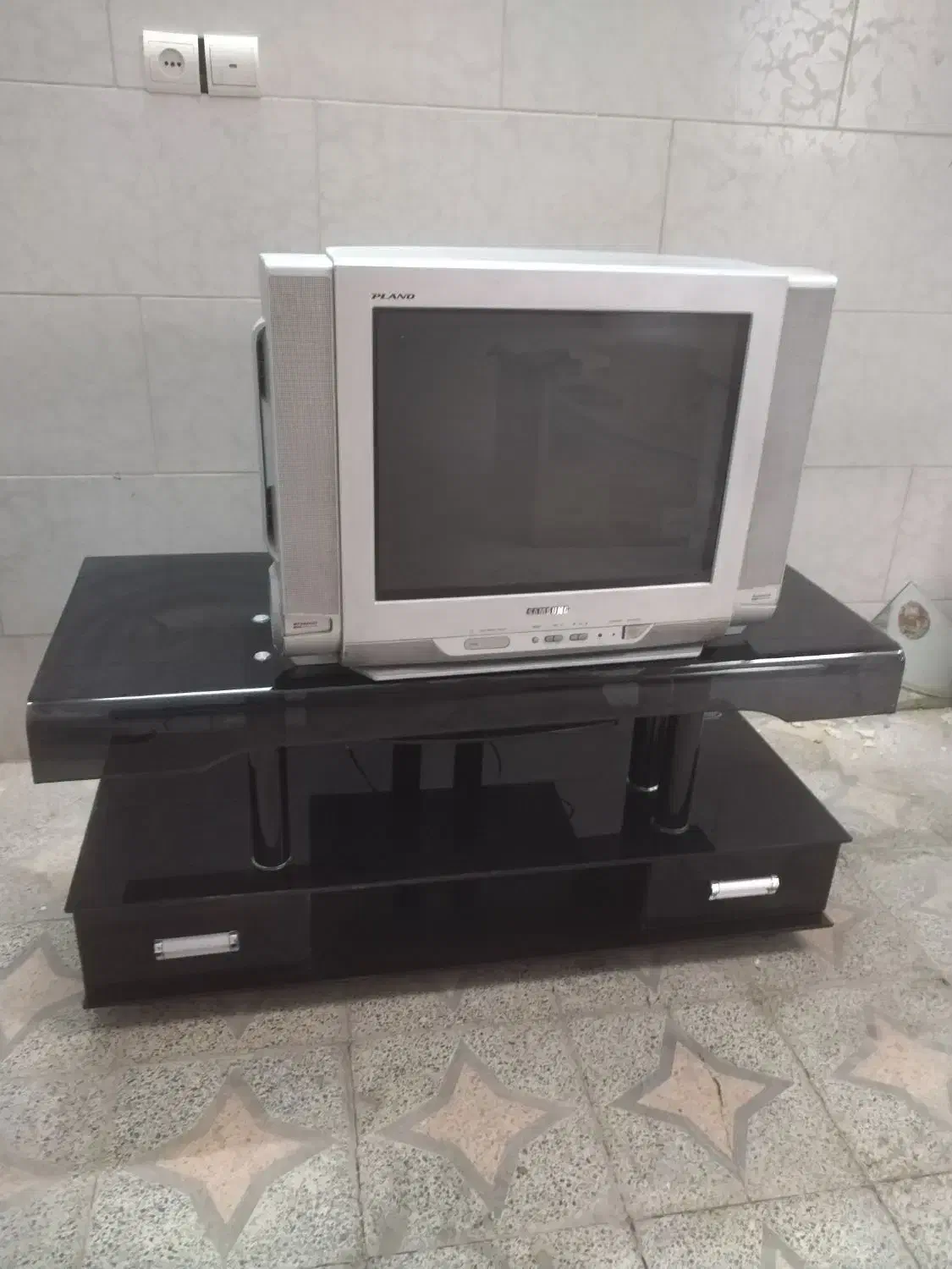 تلوزیون 21اینچ|تلویزیون و پروژکتور|اصفهان, ملاصدرا|دیوار