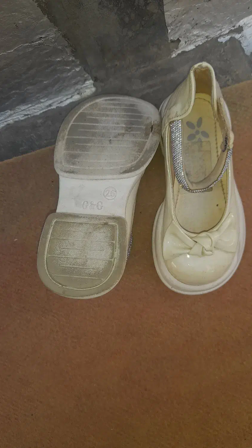 کفش دخترانه|کفش و لباس بچه|کرمانشاه, |دیوار