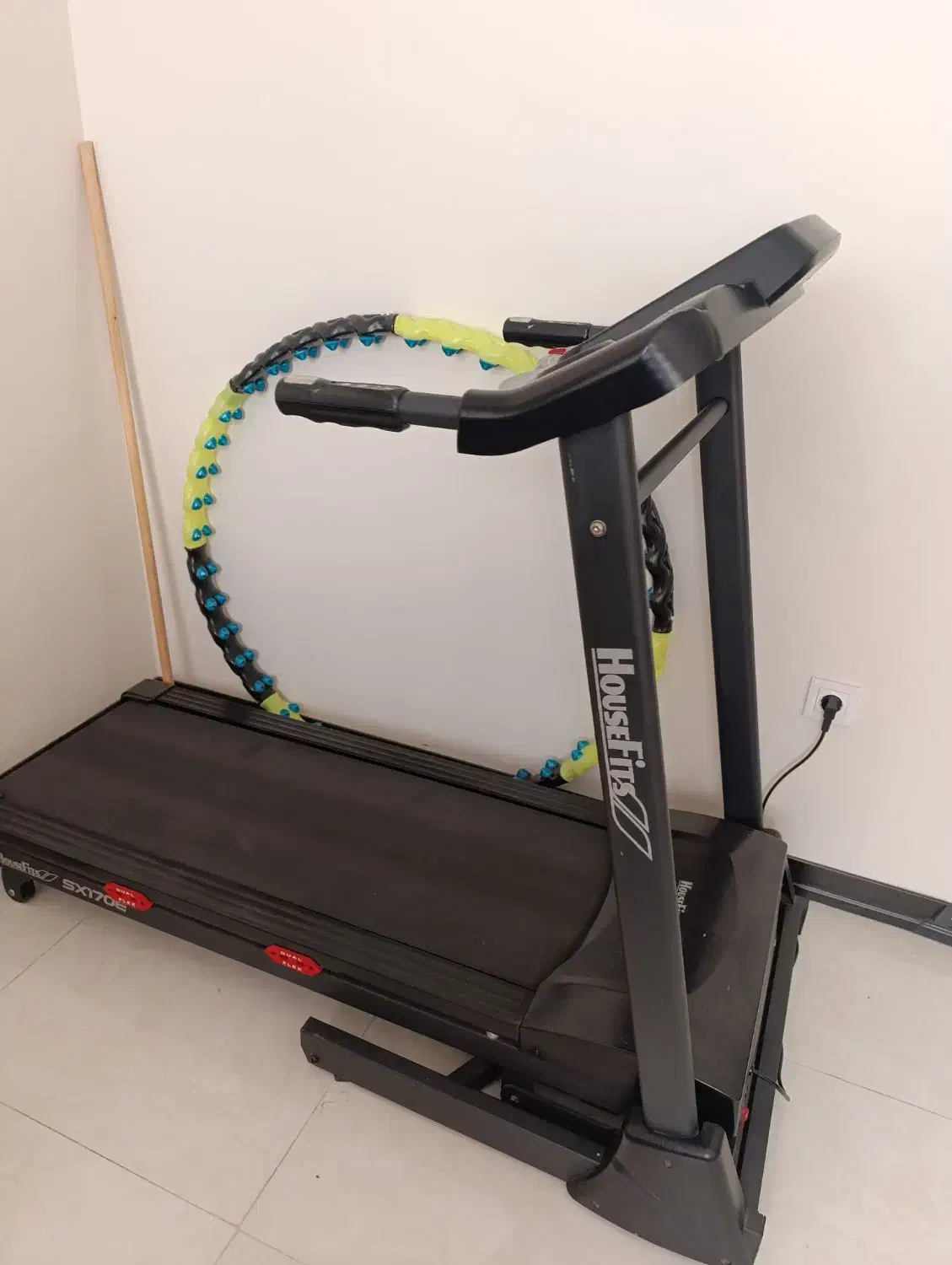 تردمیل|تجهیزات ورزشی|هشتگرد, شهرک گلها|دیوار