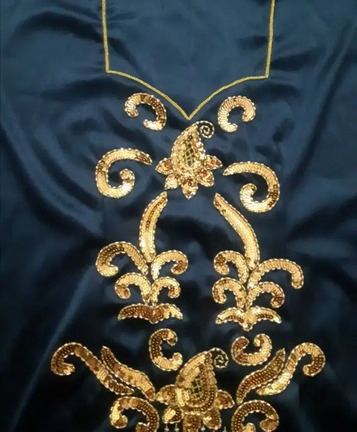 پیراهن بندری|لباس|بندرعباس, |دیوار