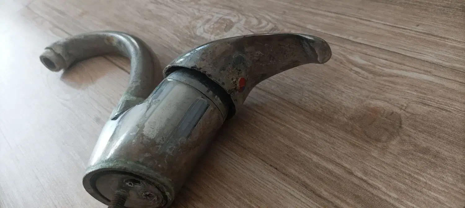 شیر سالم روشویی پارس|لوازم سرویس بهداشتی|بجنورد, |دیوار