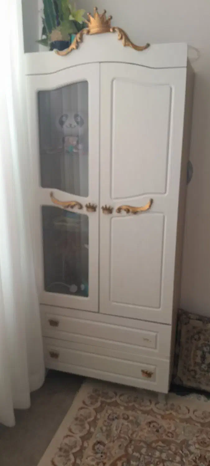 سلام کمد وتخت نوجوان|جاکفشی، کمد، دراور|چناران, |دیوار