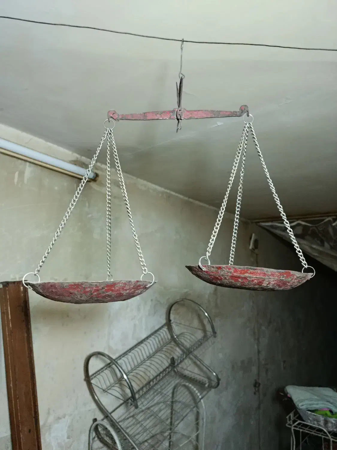 ترازوی قدیمی|کلکسیون اشیاء عتیقه|خمینی‌شهر, |دیوار