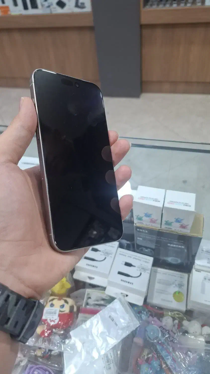 ایفون|موبایل|چهارباغ, |دیوار