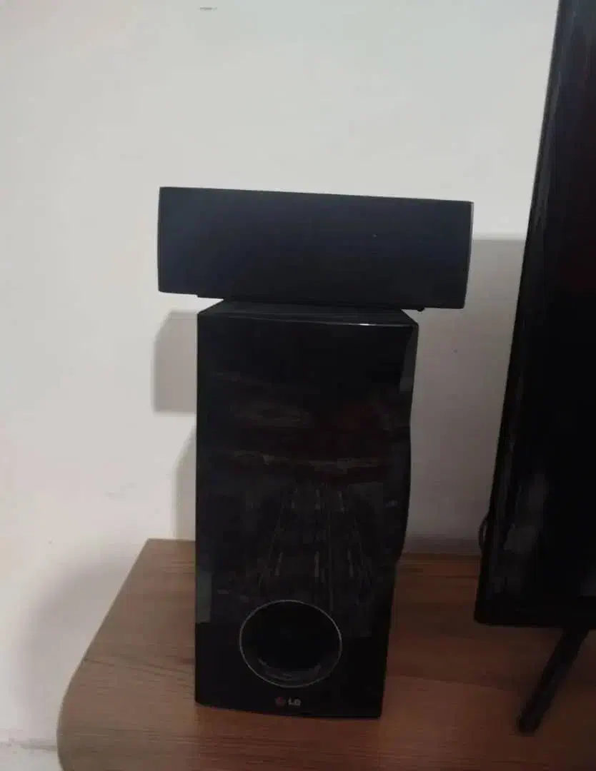 سینما خانواده با دستگاه فلش خور|سیستم صوتی خانگی|قرچک, پویینک|دیوار