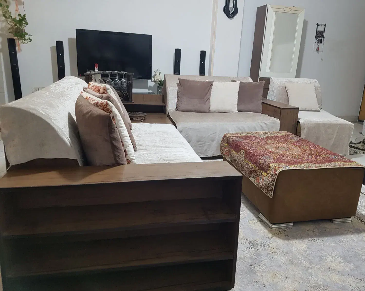 مبل ال۶نفره|مبلمان خانگی و میز عسلی|اندیشه, اندیشه فاز ۱|دیوار