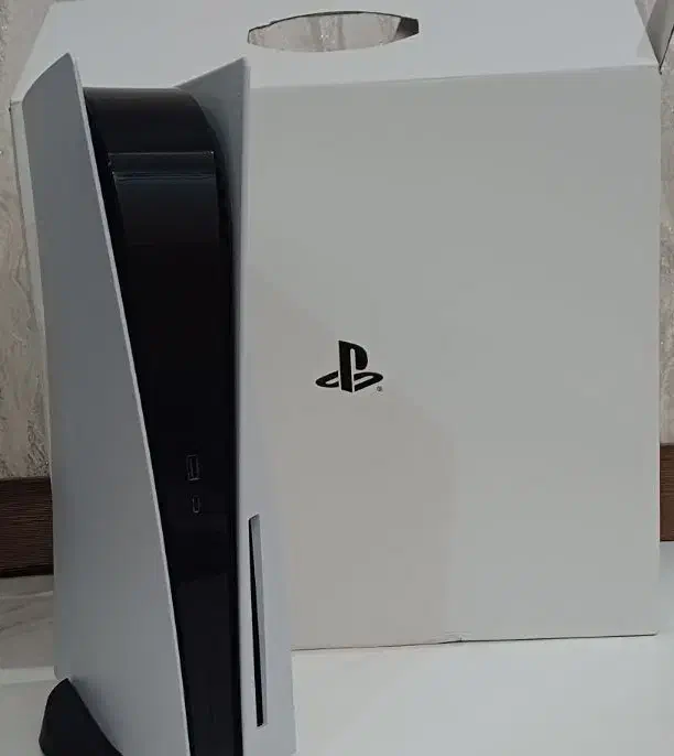 ps5 در حد نو ریژن اروپا و ۲ دیسک بازی + تخفیف|کنسول، بازی ویدئویی و آنلاین|اصفهان, گلزار|دیوار