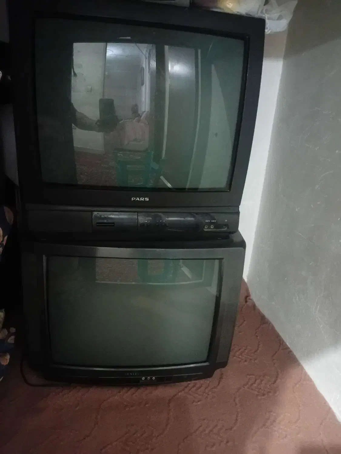 تلوزیون ۲۱اینج|تلویزیون و پروژکتور|فردیس, شهرک ۱۱۰|دیوار