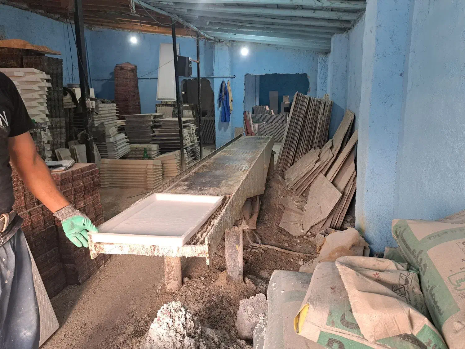 دعوت به همکاری کار در گارگاه موزائیک سازی|استخدام صنعتی، فنی، مهندسی|چاف و چمخاله, |دیوار