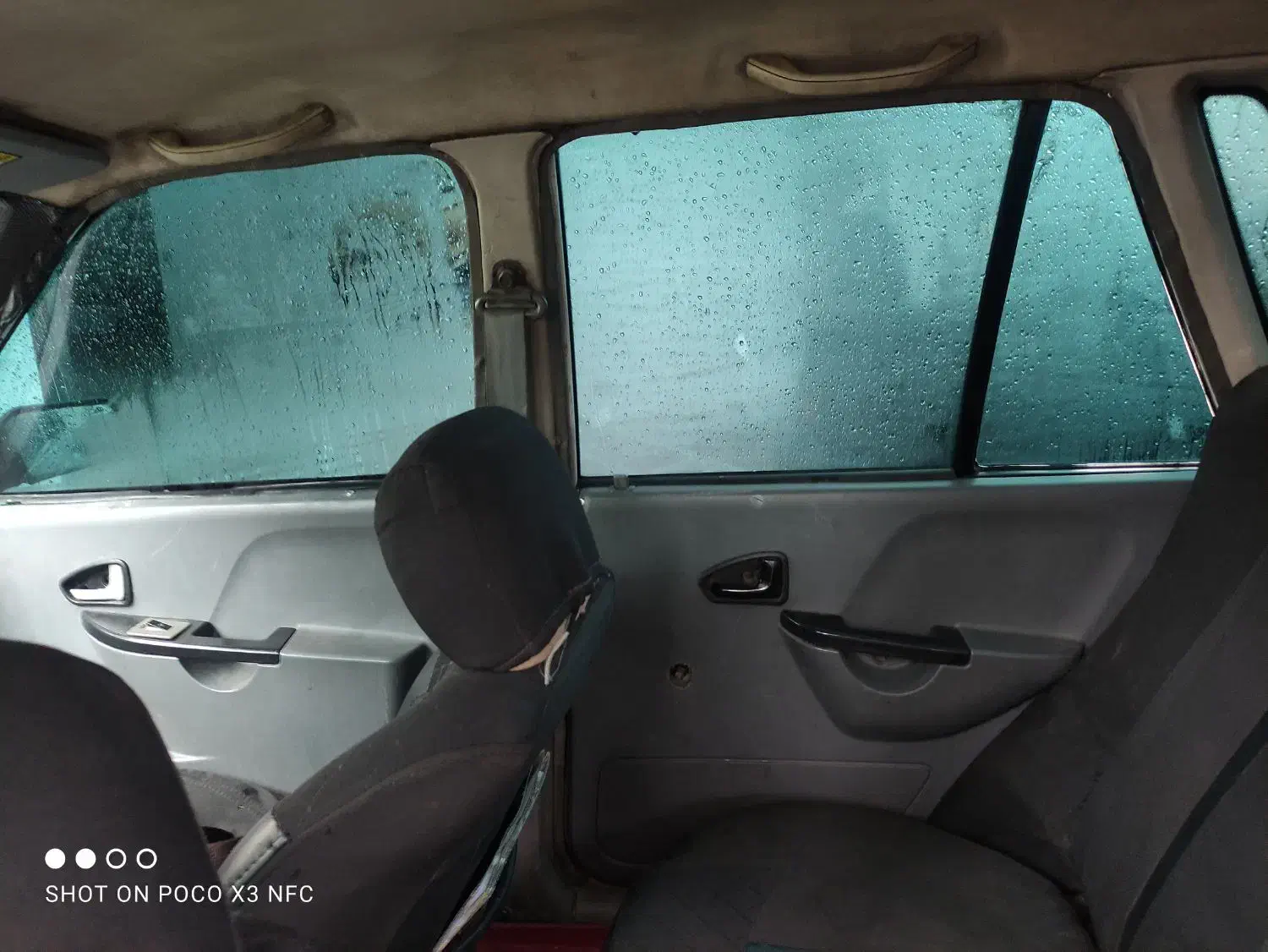 ماشین هاچ پک|خودرو سواری و وانت|سیرجان, |دیوار