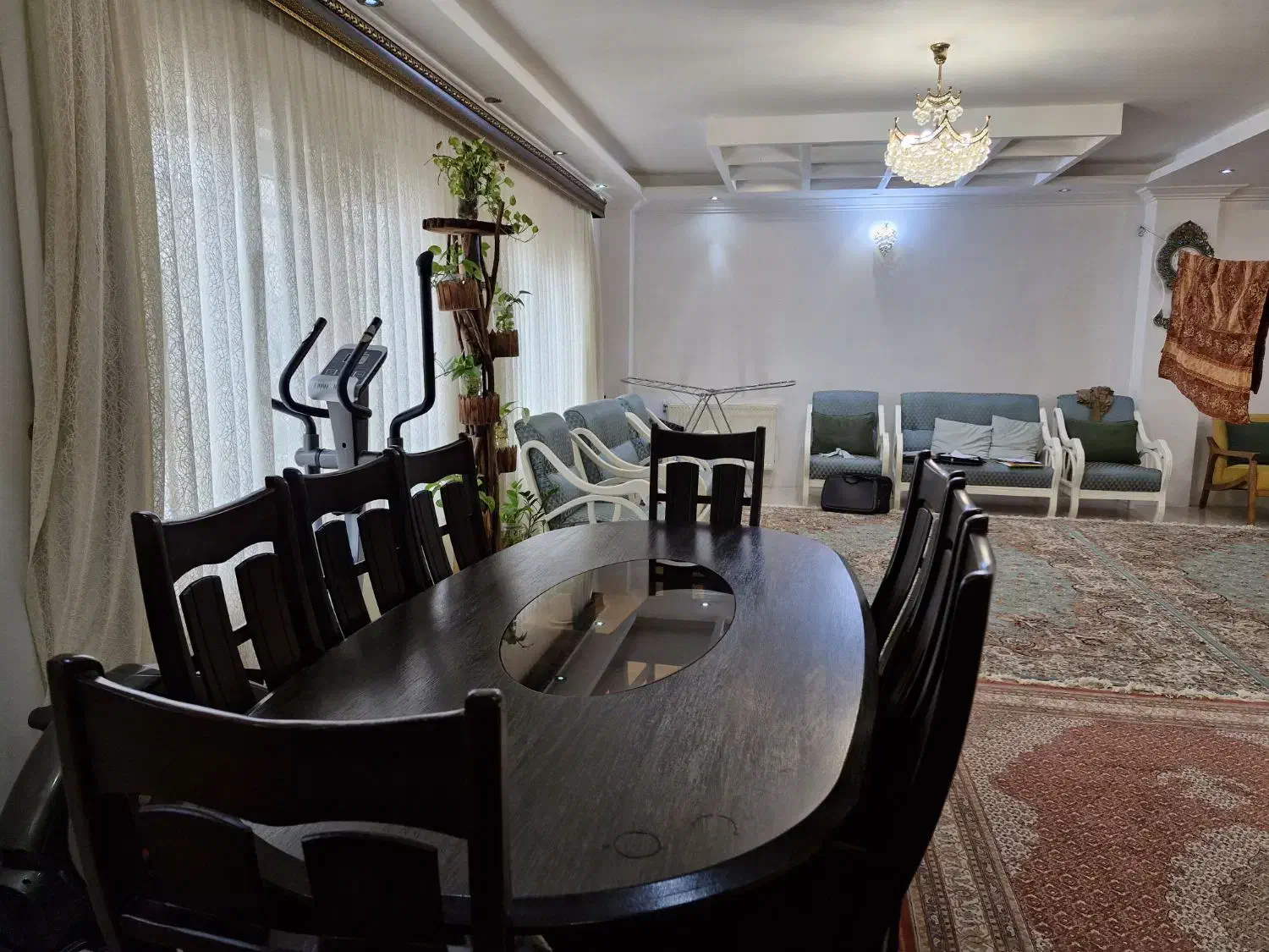 میز ناهارخوری ۸ نفره|میز و صندلی غذاخوری|گرگان, |دیوار