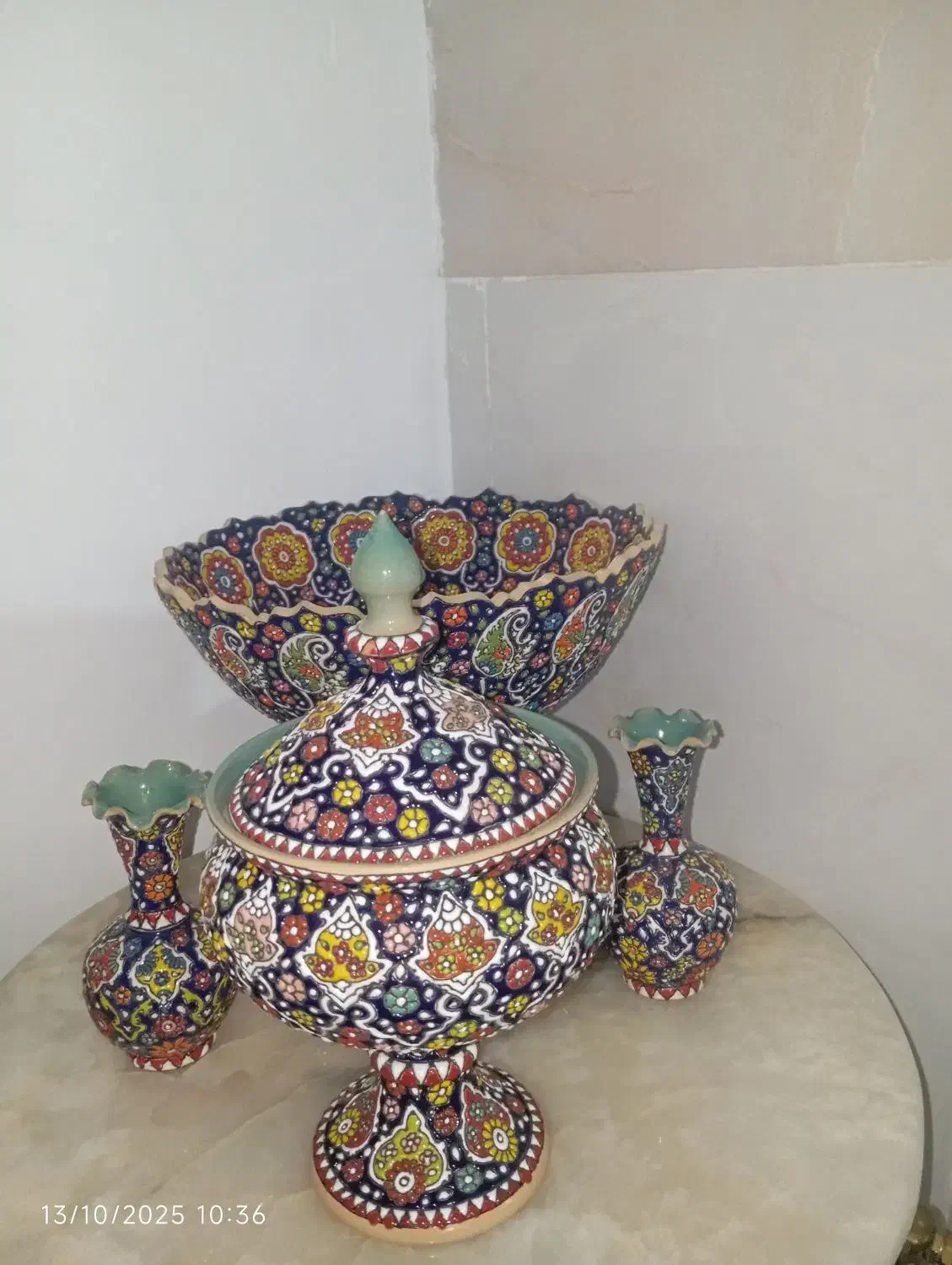 ظروف مینا کاری ظروف پذیرایی یلدایی|صنایع دستی و سایر لوازم تزئینی|قم, قلعه کامکار|دیوار