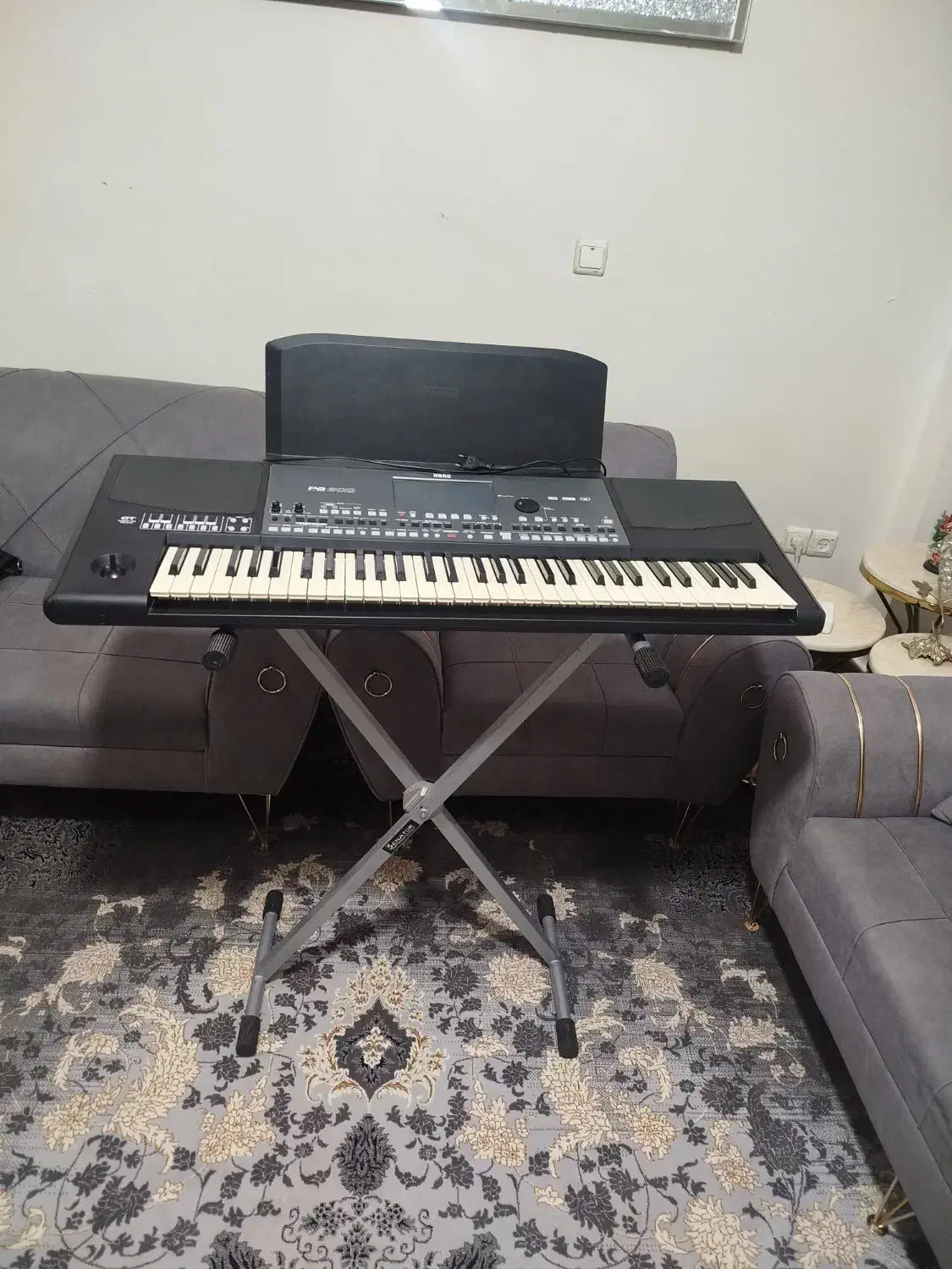 pa600|پیانو، کیبورد، آکاردئون|بومهن, |دیوار