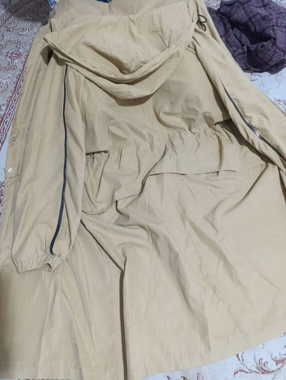 بارونی آستردار و مانتو شومیز زنانه|لباس|تالش, هشتپر|دیوار