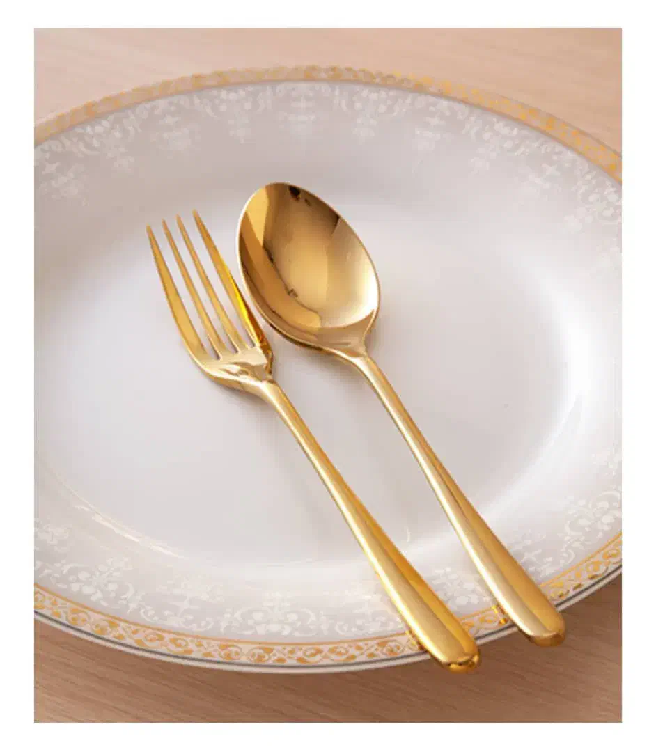 سرویس چینی برند زرین ۱۲ نفره ۱۰۸ پارچه درجه عالی|ظروف سرو و پذیرایی|شیراز, معالیآباد|دیوار