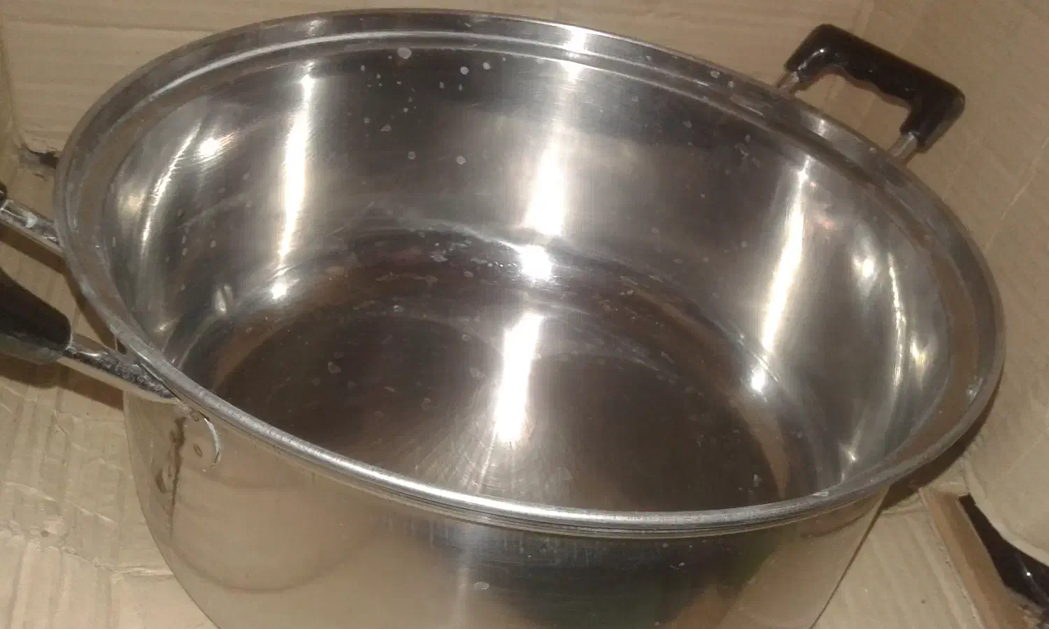 قابلمه  عتیقه  استیل  بزرگ ضخیم وگلسرخی مسعود و|ظروف سرو و پذیرایی|تهران, ایرانشهر|دیوار