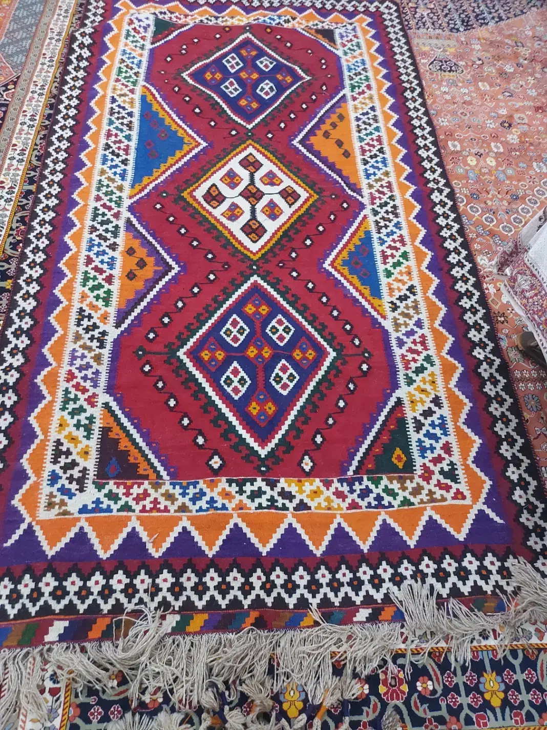 گلیم قدیمی با قدمت بیش از پنجاه سال|گلیم، جاجیم، گبه|یاسوج, |دیوار