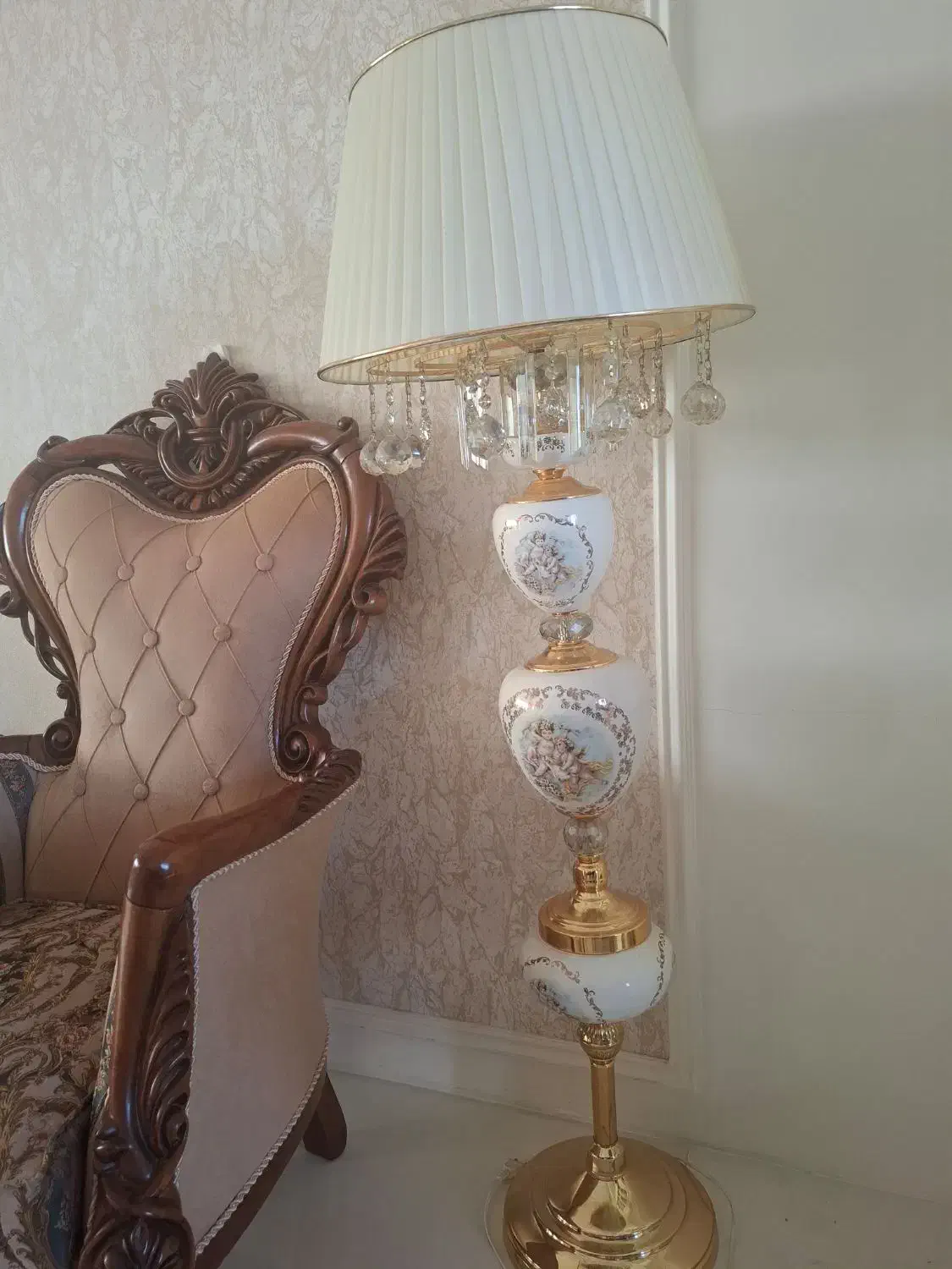 آباژور ایستاده|چراغ خواب و آباژور|اردبیل, |دیوار