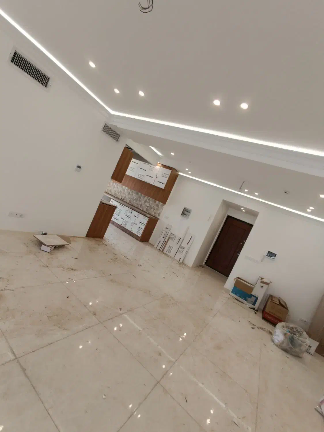 ۱۴۳متری / کلید نخورده/ شهرری دیلمان/ منتظری/ TAK|فروش آپارتمان|ری, دیلمان|دیوار