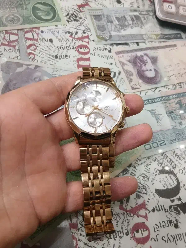 ساعت مچی|ساعت|خوی, |دیوار