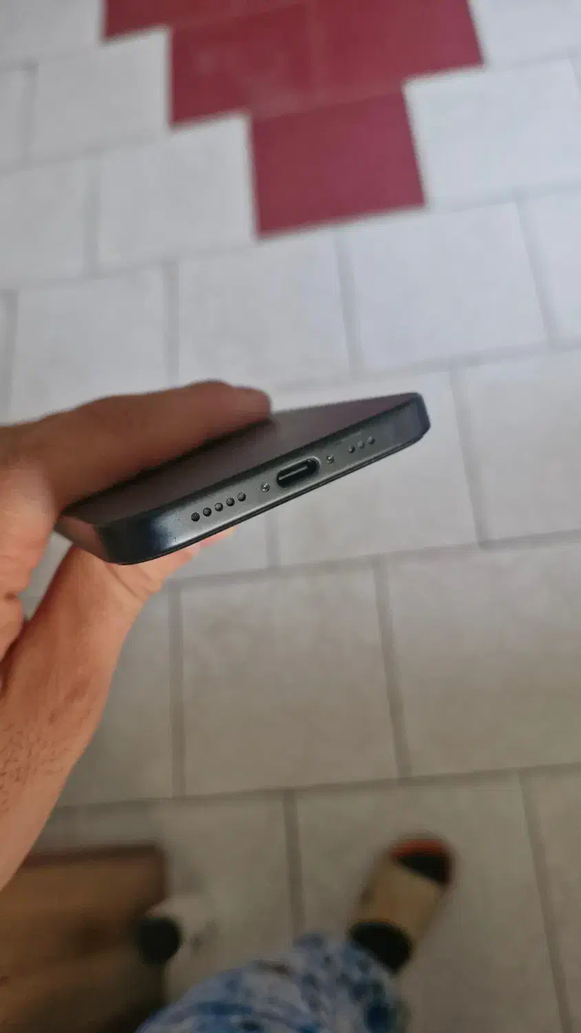 آیفون ۱۵ نرمال|موبایل|تهران, مهرآباد جنوبی|دیوار