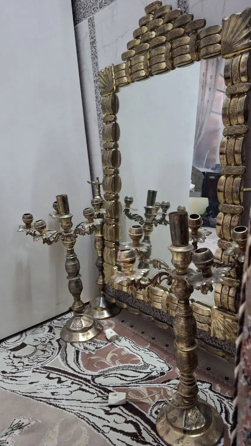 گلدان گل و آینه شمعدان|صنایع دستی و سایر لوازم تزئینی|قم, سراجه (۱۵ خرداد)|دیوار