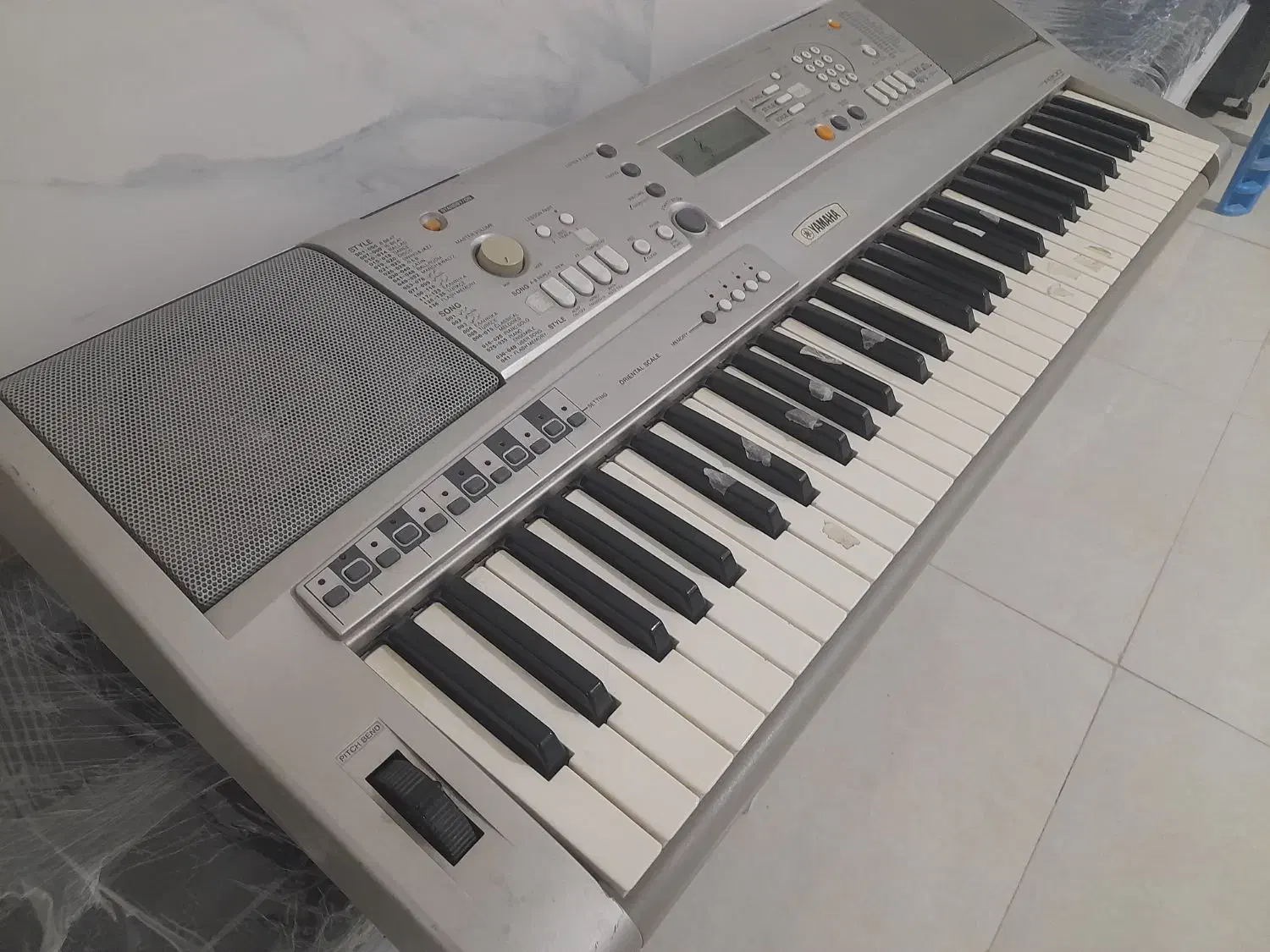 ارگ یاماها آ۳۰۰|پیانو، کیبورد، آکاردئون|گنبد کاووس, |دیوار