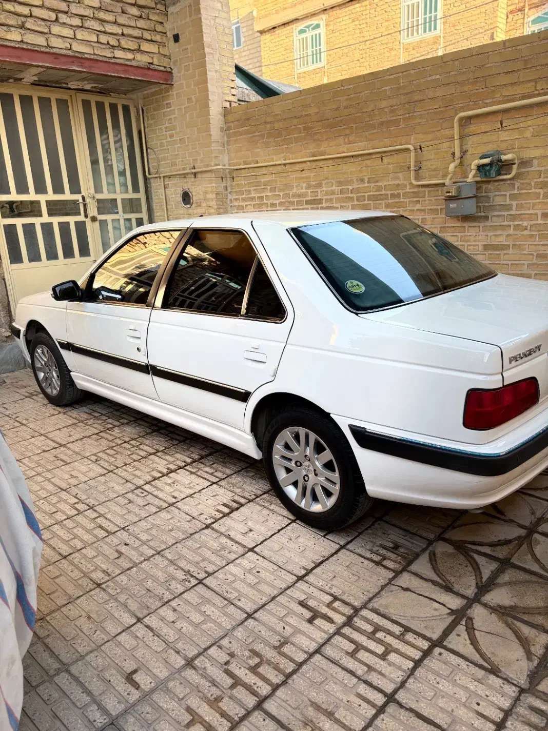 پارس سال ۱۴۰۲تمام فابرک بدون نقطه|خودرو سواری و وانت|مرودشت, ژیان|دیوار