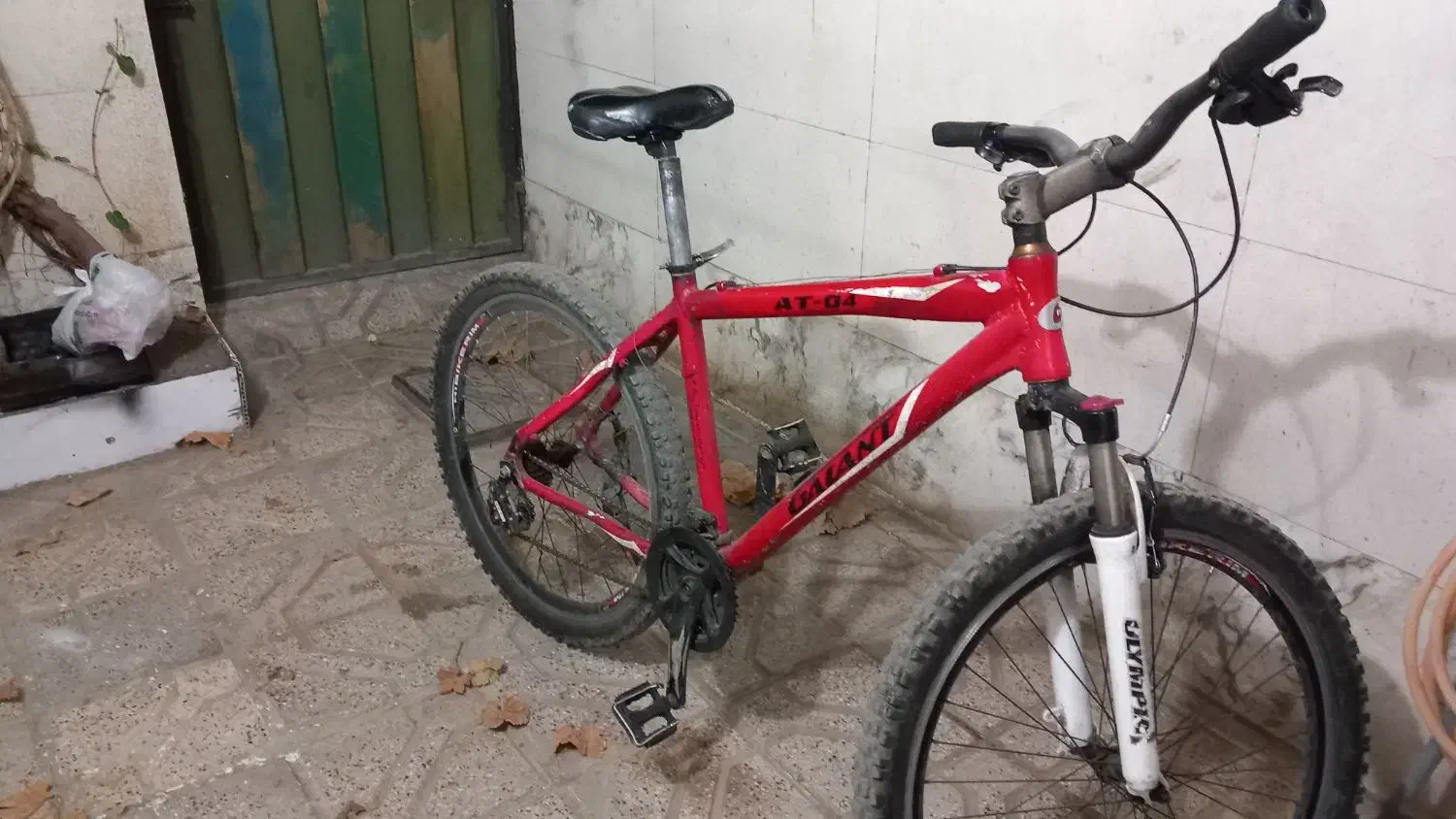 دوچرخه|دوچرخه، اسکیت، اسکوتر|مشهد, رده|دیوار