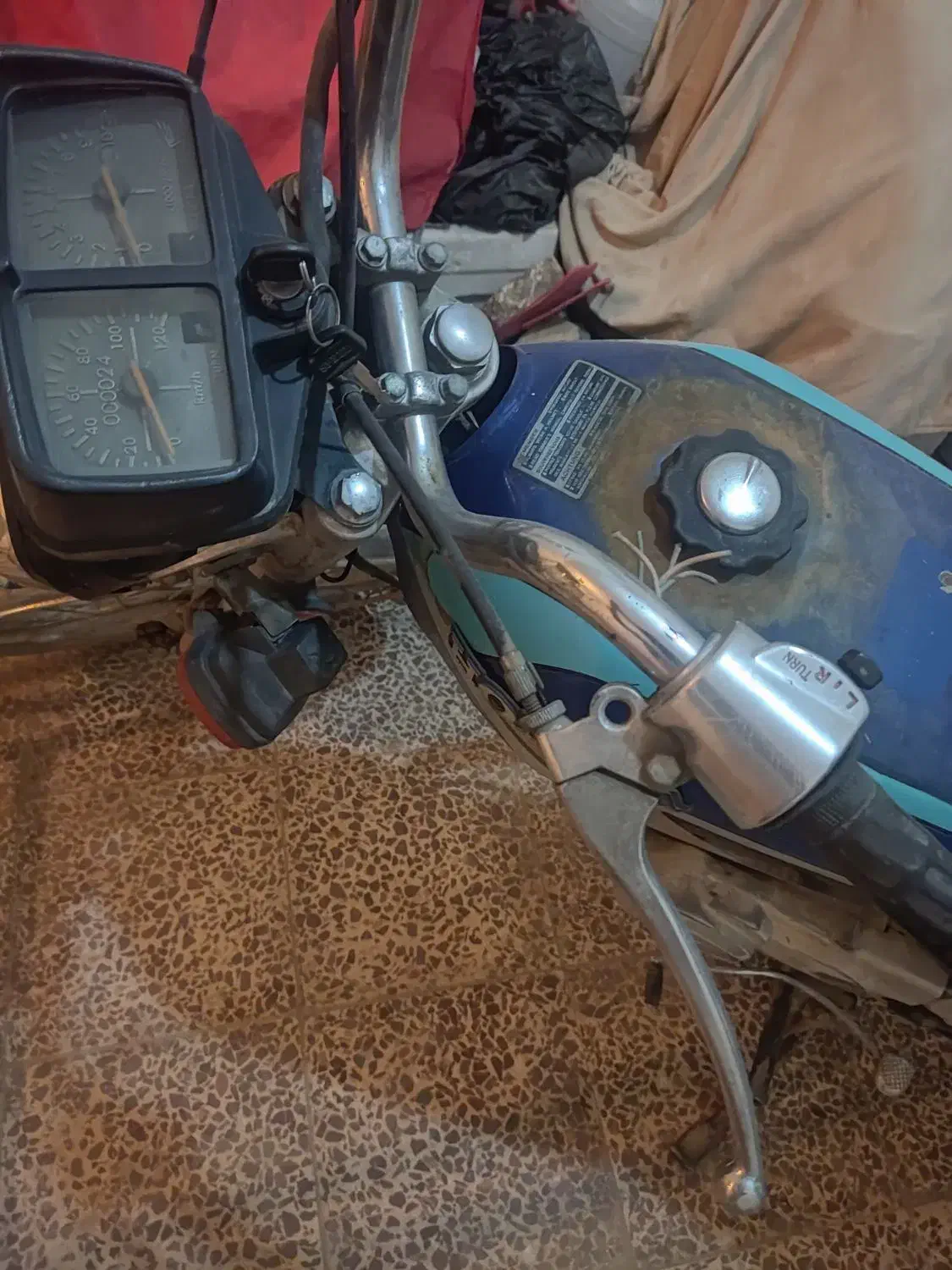 موتور ۱۲۵هوندا|موتورسیکلت|بروجن, |دیوار